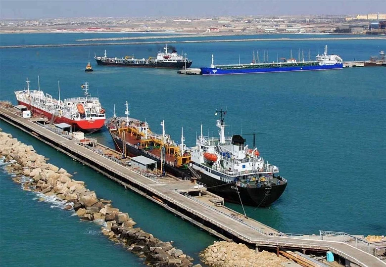 Морские ворота Казахстана: проблемы и перспективы порта Актау 