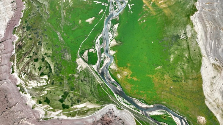 Фото Влада Ушакова. Орто-Токойское водохранилище