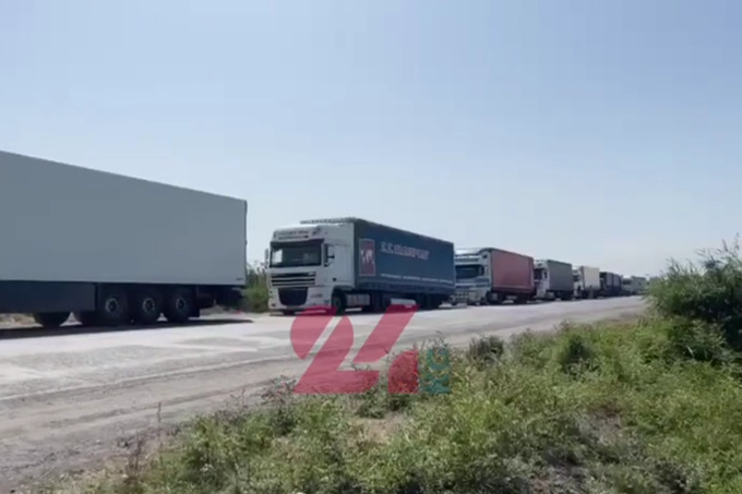 Глава Казахстана поручил &laquo;урегулировать ситуацию&raquo; на кыргызско-казахской границе