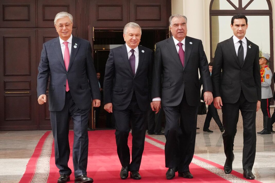 2023_09_15_aral_summit_01 Саммит МФСА: нехватка воды, таяние ледников, афганский канал и климатические беженцы