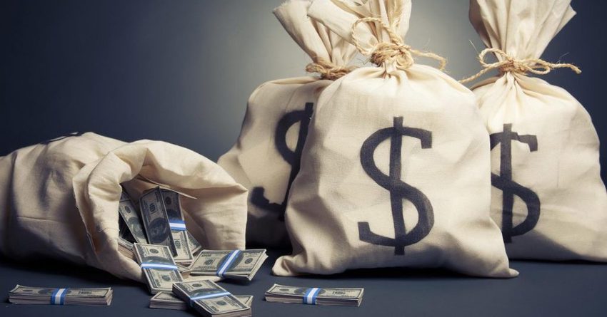 Доля прибыли банков от валюты упала на 33%, но они все равно в плюсе