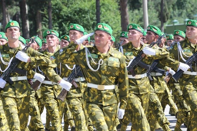 Кадровые перестановки в Таджикистане: Рахмон укрепляет границы и меняет пограничников