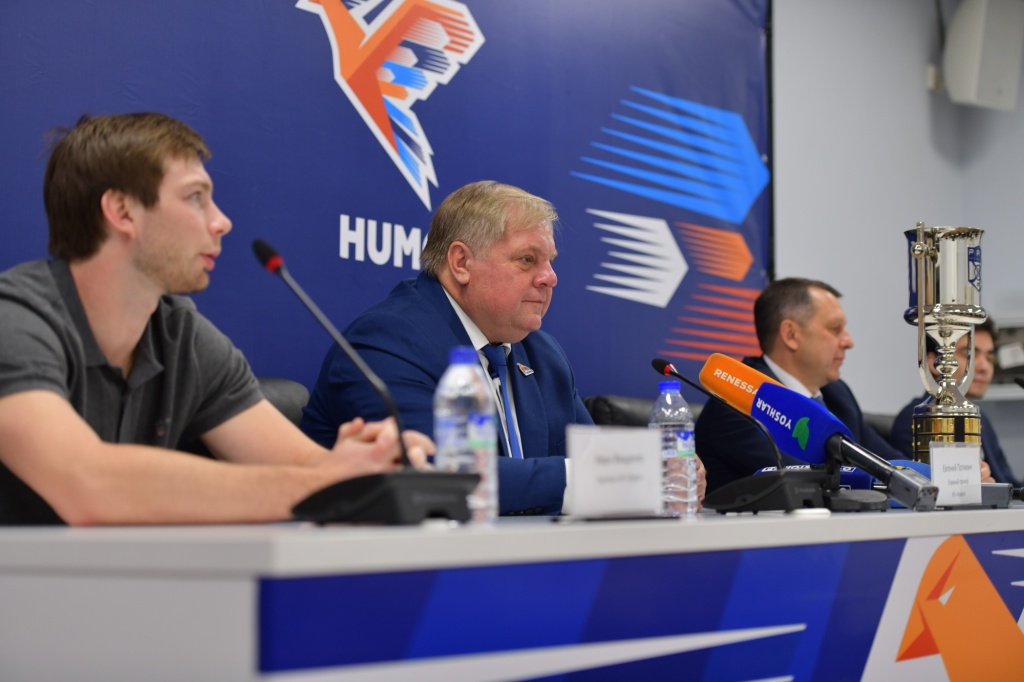 Хоккейный клуб «Хумо» поборется за золото в чемпионате Pro Hokei Ligasy