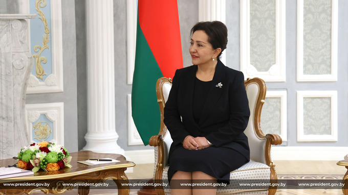 александр лукашенко, беларусь, танзила нарбаева