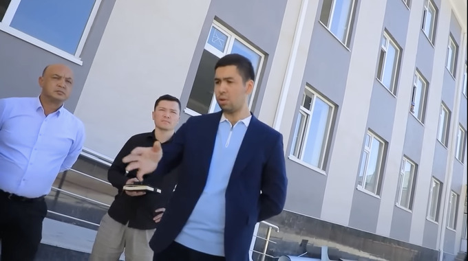 Кадр видео.