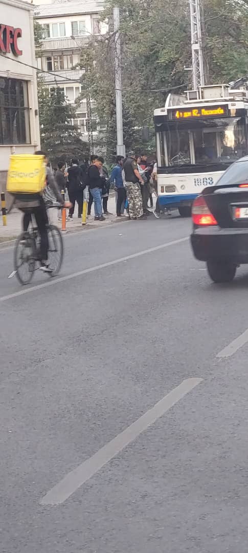 Небезопасно. Чем недовольны пассажиры общественного транспорта