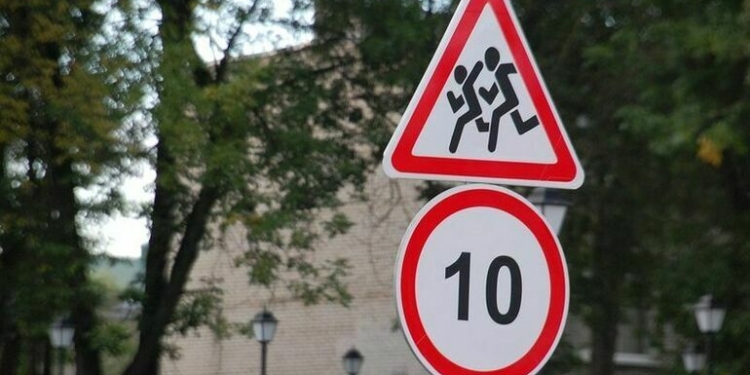 В результате ДТП на территории района Джайхун и Лахш погибли люди