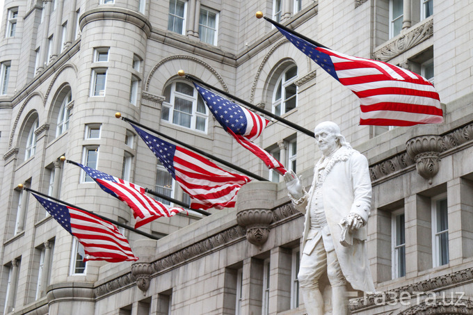 США ужесточат контроль поставок чипов для искусственного интеллекта в Китай