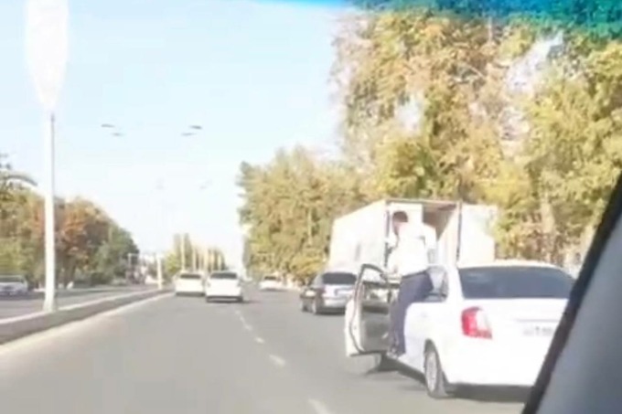 Участников свадебного кортежа арестовали на 10 суток в Ташкентской области