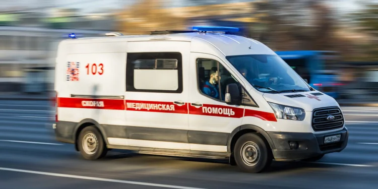 В Петербурге 33-летнему рабочему из Таджикистана раздробило ногу пятитонной металлической балкой