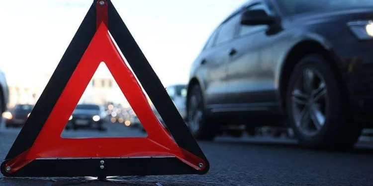 В Хатлоне в ДТП погибли водитель и два его пассажира