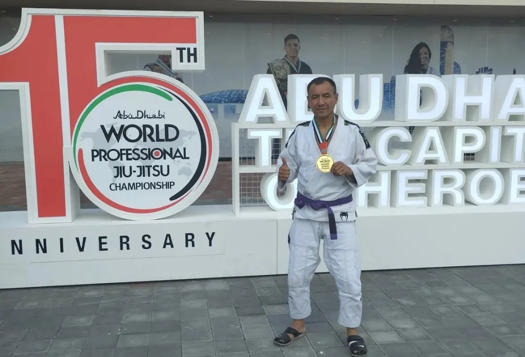 Кыргызстанец Эрали Аскарбек уулу завоевал золото на чемпионате мира по джиу-джитсу