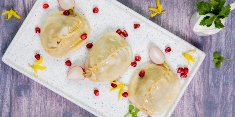 Манты – вкусное блюдо на пару