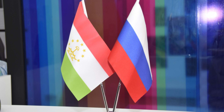 В Таджикистане заинтересованы в создании совместного инвестфонда с Россией