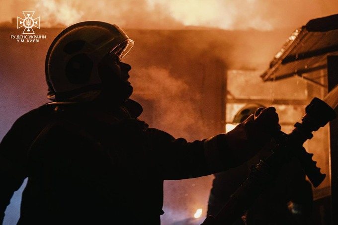 Более 50 человек пострадали в результате ракетной атаки на Киев