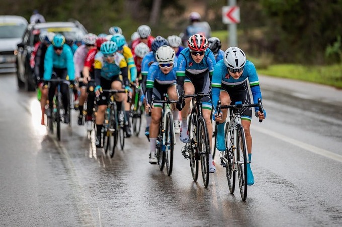 Велоспортсменки из Узбекистана впервые примут участие в Tour de France