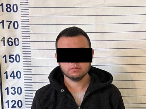 В Сулюкте мужчина подозревается в изнасиловании 14-летней девочки