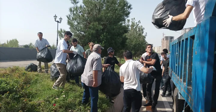 В Душанбе проведенение экологических хашаров стало традицией