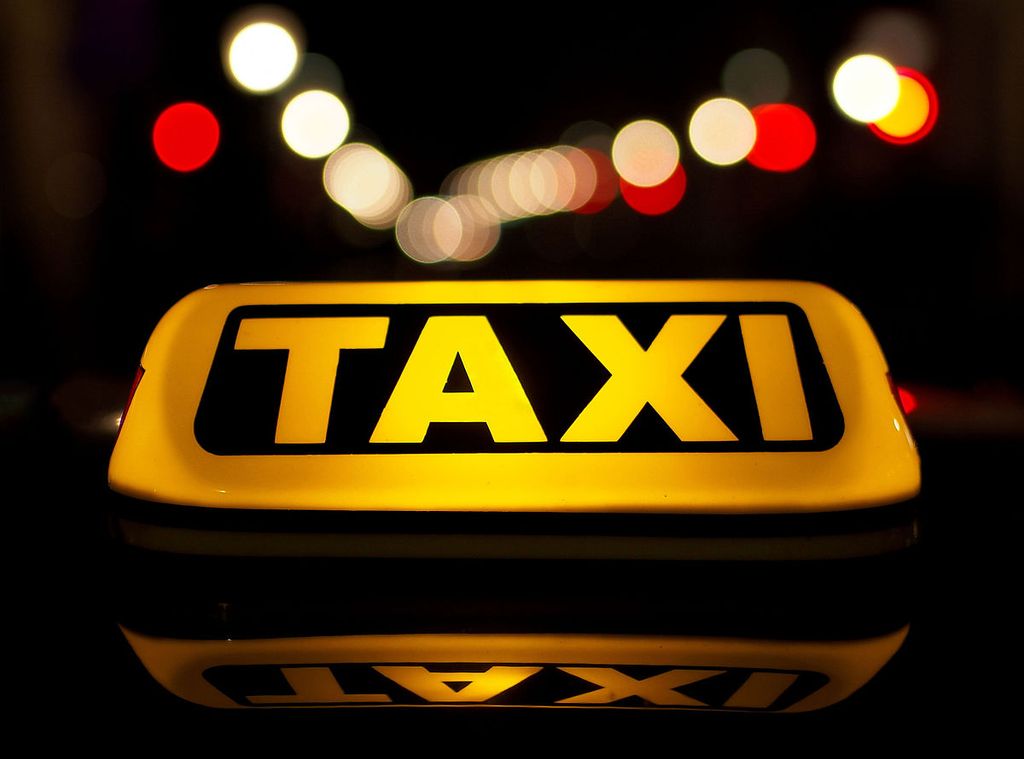 Антимонополия оштрафовала SMS TAXI
