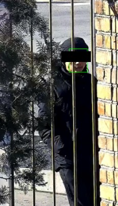 Гражданина, находящегося в розыске за грабеж, задержали сотрудники милиции