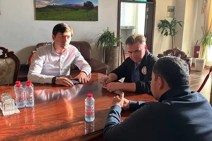 Гражданина Узбекистана удерживали в плену в Дубае
