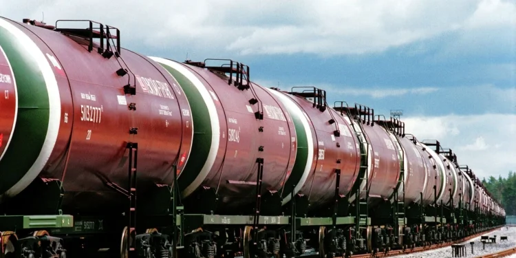 «Татнефть» начнет поставки топлива в Таджикистан