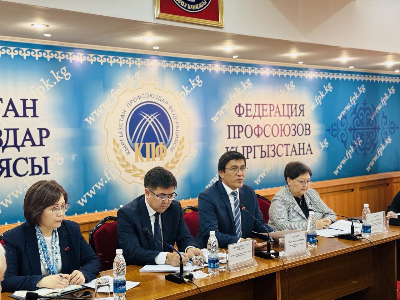 Эдиль Байсалов обсудил с Федерацией профсоюзов новый Трудовой кодекс