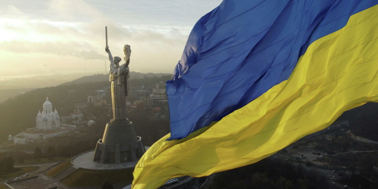 Украина получила более 700 миллионов долларов от Всемирного банка