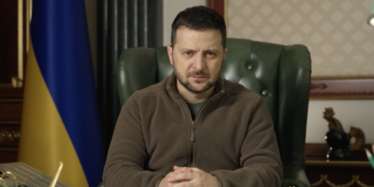 Зеленский: Ситуация на польской границе вышла за пределы экономики и морали