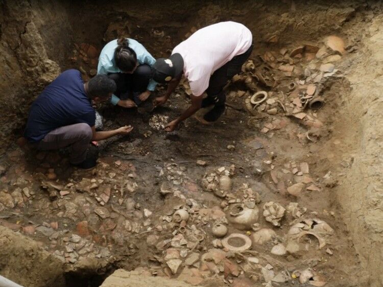 Археологи нашли 1200-летнюю гробницу в Панаме