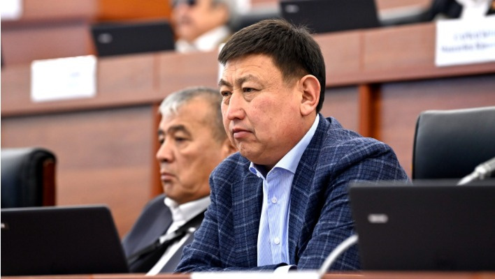 Ценовой сговор при скупке молока: депутат призывает власти вмешаться