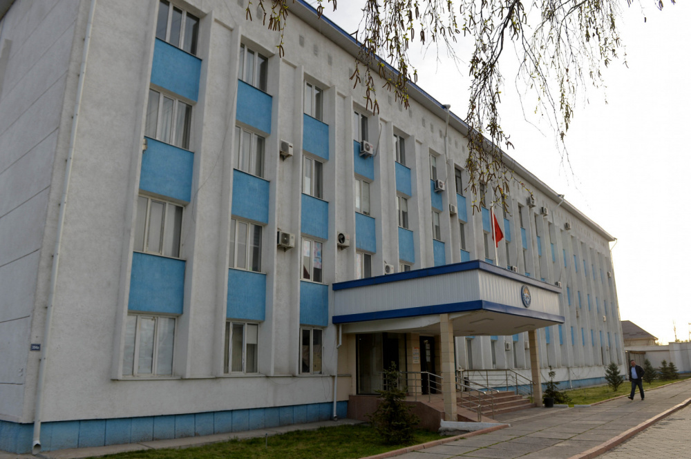 Мэрия г. Кант опровергает участие своих сотрудников в драке, где пострадал милиционер