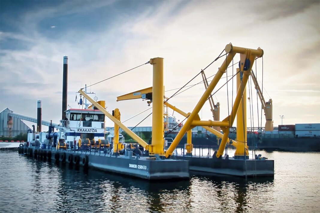 2024_04_01_ship_damen_dredger_01 Нидерландская компания построит судно в Туркменбаши, а корейские технологии позволят поднять производительность завода с 4 до 5 судов в год