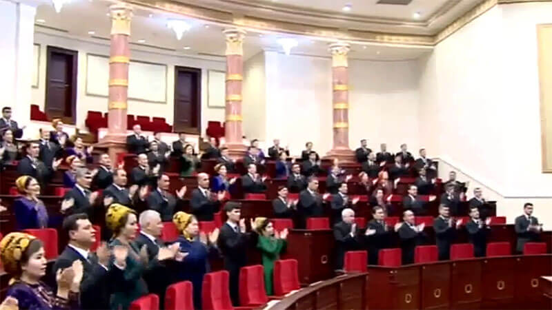2018_12_01_mejlis_parlament_01 Меджлис Туркменистана принял закон «Об энергосбережении и энергоэффективности»
