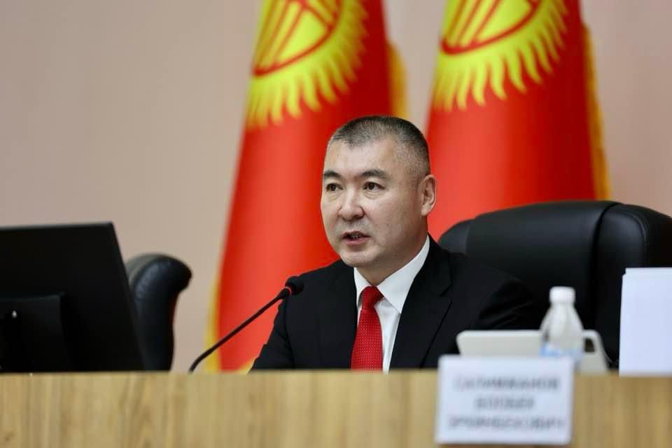 Скандал с «Мекенчил». Управделами президента о прослушке и скрытой камере