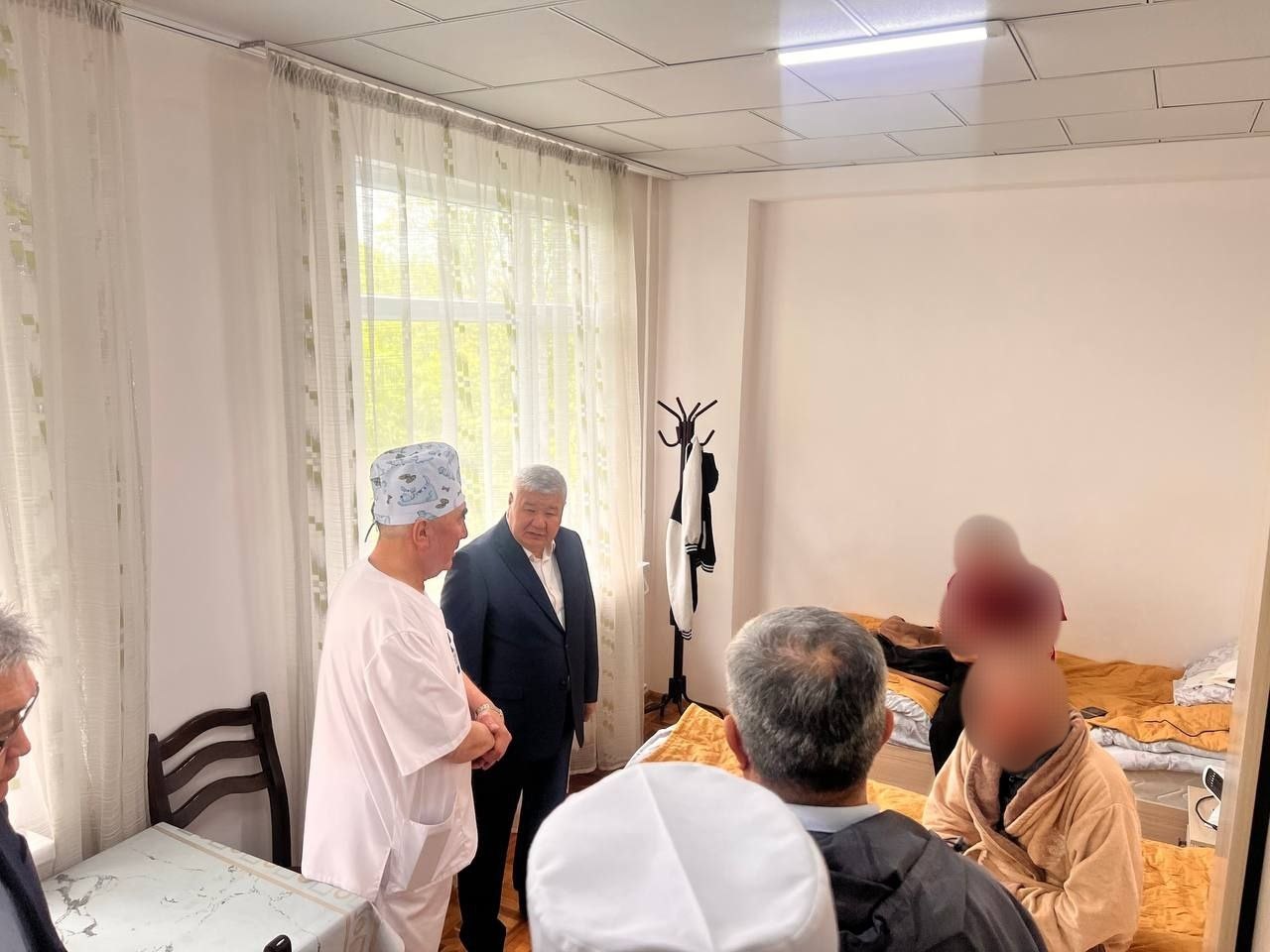 Министр энергетики навестил пострадавших в результате нештатной ситуации на ТЭЦ