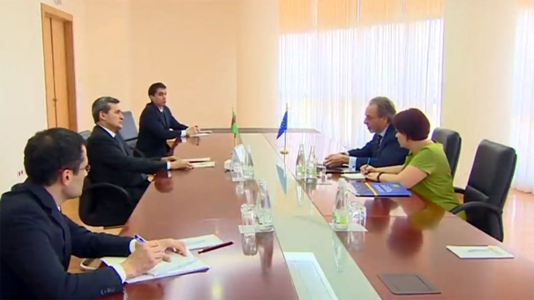 К диалогу по правам человека ЕС-Туркменистан