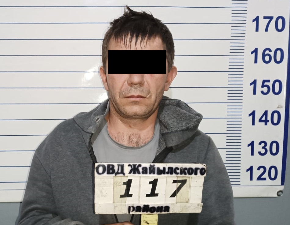 В Кара-Балте мужчина застрелил сожителя своей собутыльницы