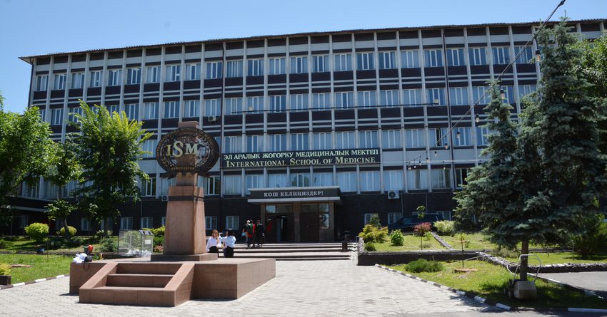 Иностранные студенты: экспорт образования повышает престиж страны