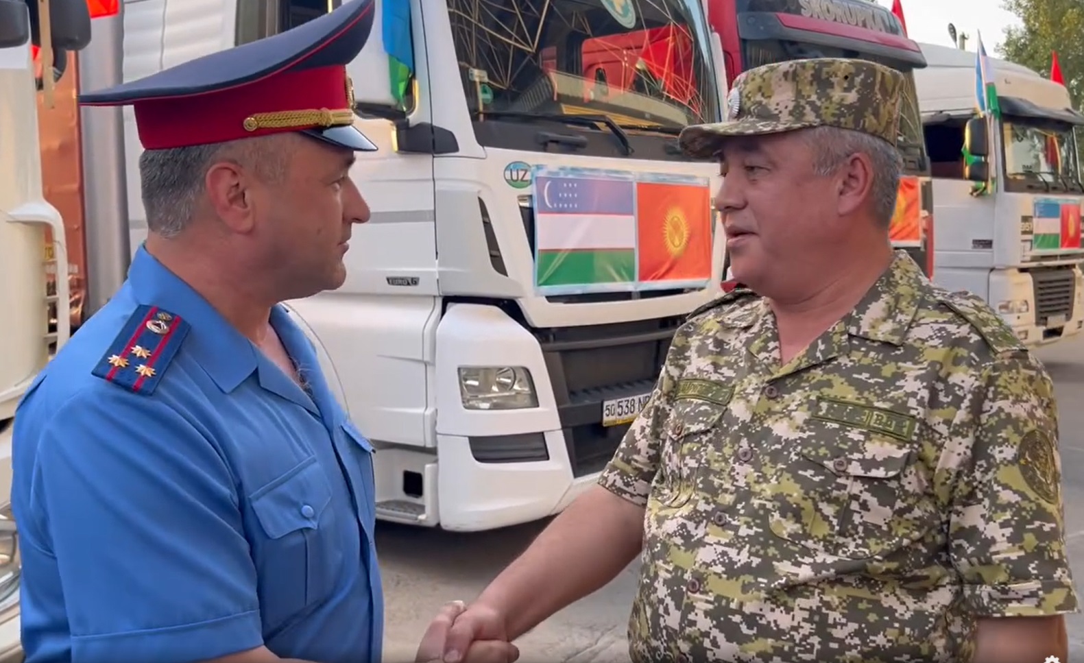Узбекистан оказал гумпомощь пострадавшим от селей жителям Нооката