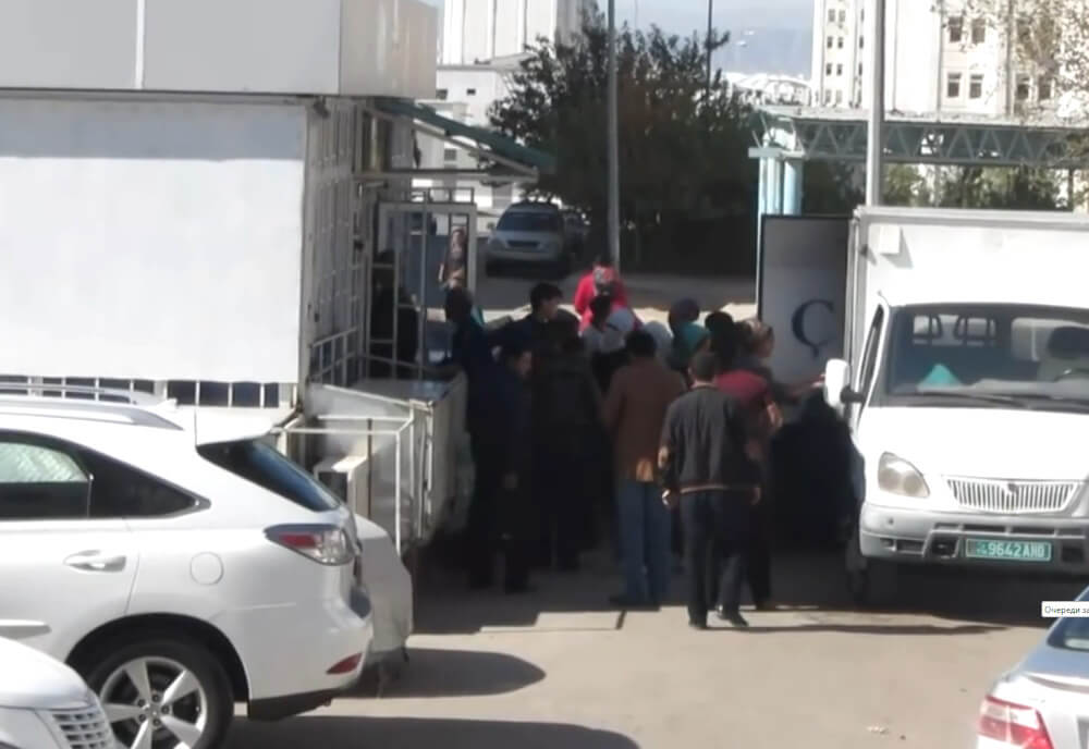 хл С 22 июля в госмагазине микрорайона Парахат-7 не продают хлеб из местной муки