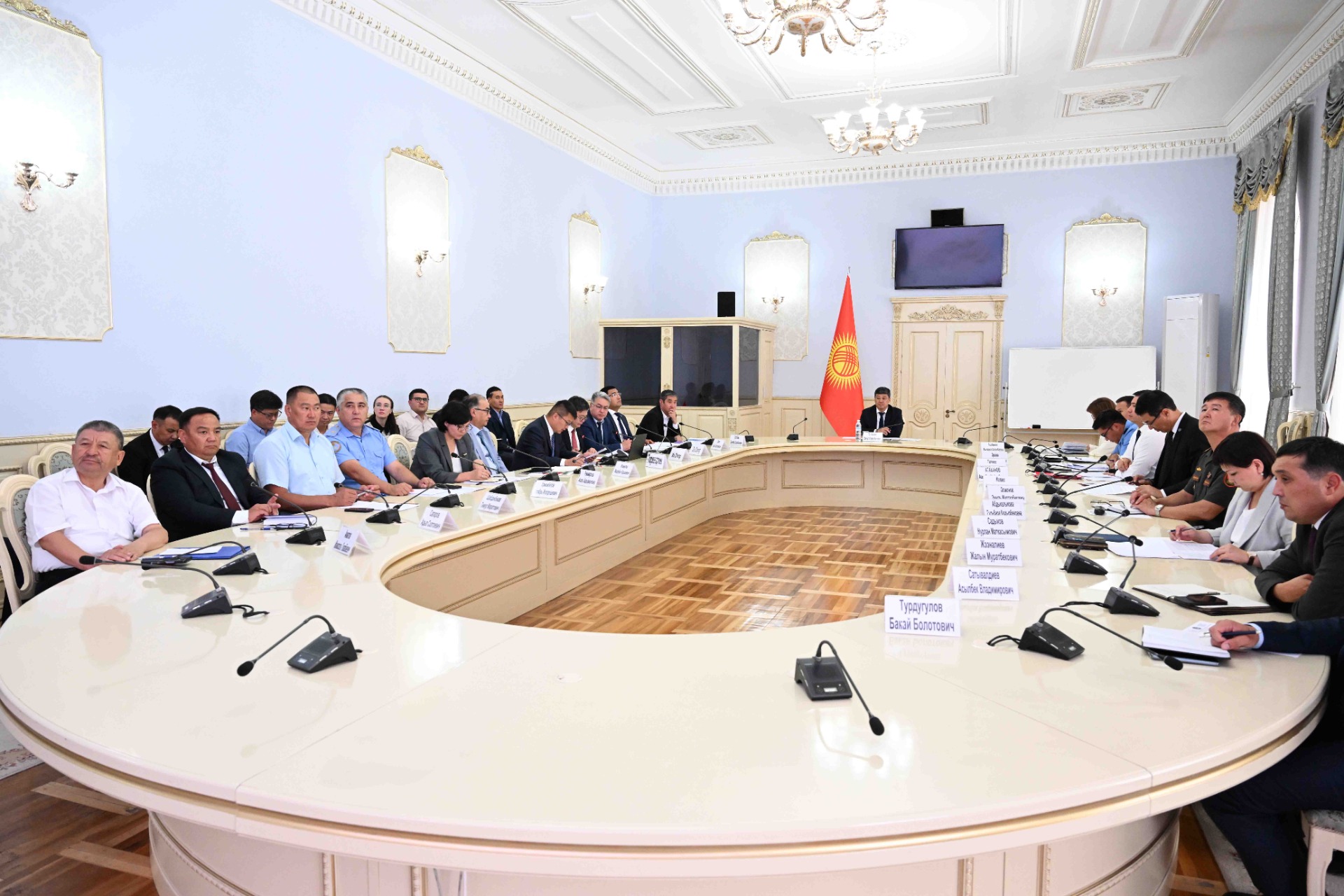 Фото кабмина