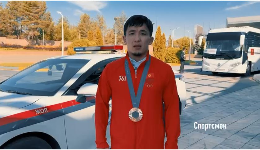 Известные личности Кыргызстана призвали граждан соблюдать ПДД – ролик ГУОБДД