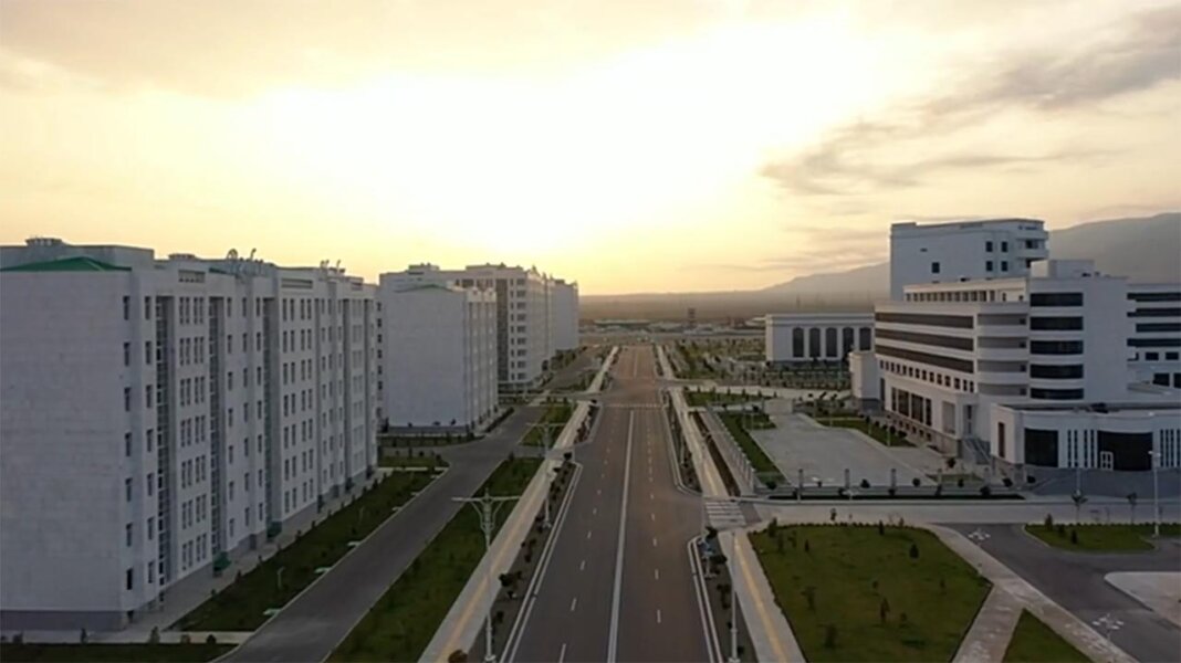 2023_12_09_empty_arkadag_02 Город Аркадаг получил три награды на Всемирной выставке «умных городов» в Корее