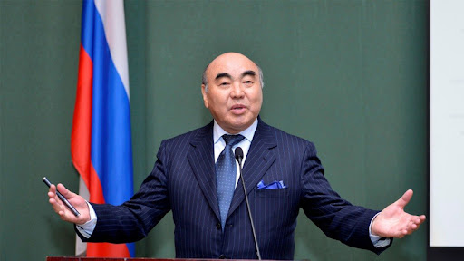Комитет ЖК КР рекомендовал отказать Аскару Акаеву в заявлении о создании временной депкомиссии