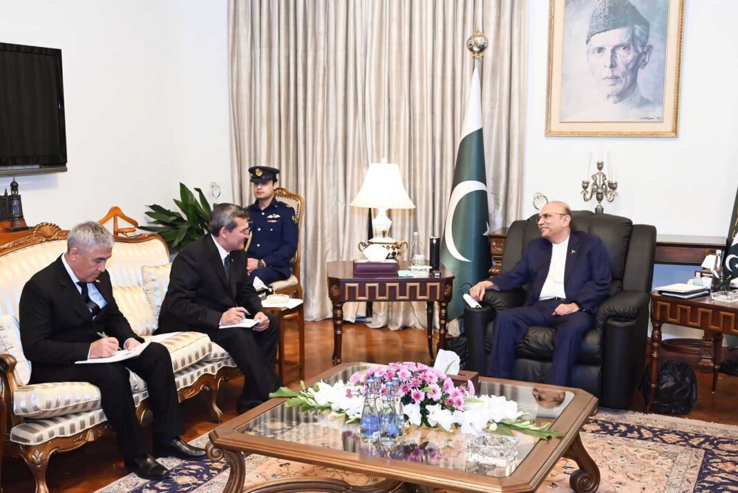 2024_10_16_meredov_pakistan_zardari На заседании ШОС и во время переговоров с главой Пакистана Р.Мередов говорил про строительство ТАПИ