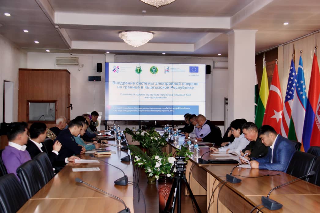 В конце ноября 2024 года на КПП «Кызыл-Кия» запустят систему электронной очереди