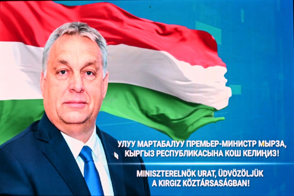 Премьер-министр Венгрии Виктор Орбан с официальным визитом прибыл в Кыргызстан