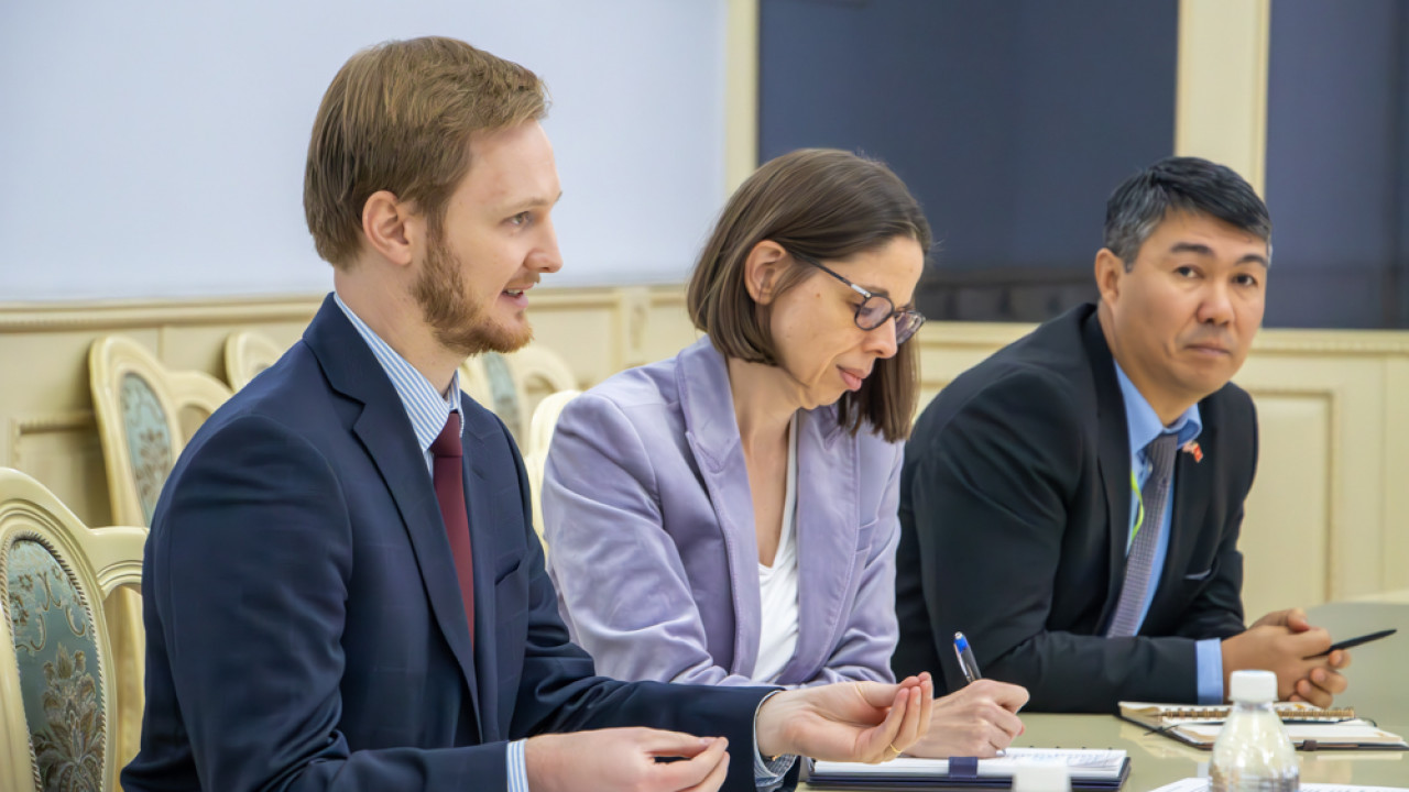 Кыргызстан и США обсудили сотрудничество в крипте и венчурном финансировании