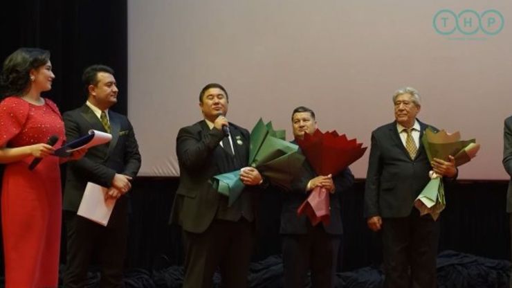 Фильм о туркменском поэте Махтумкули Фраги представили в Узбекистане